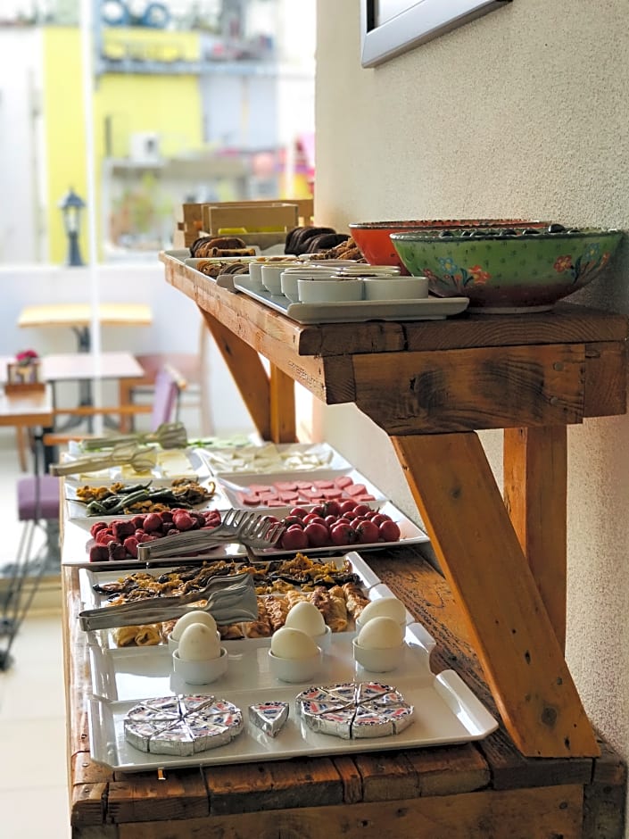 La Mer Boutique Hotel