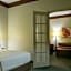 La Quinta Inn & Suites by Wyndham Atlanta Ballpark/Galleria