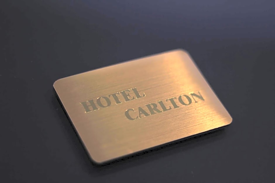Carlton Hotel