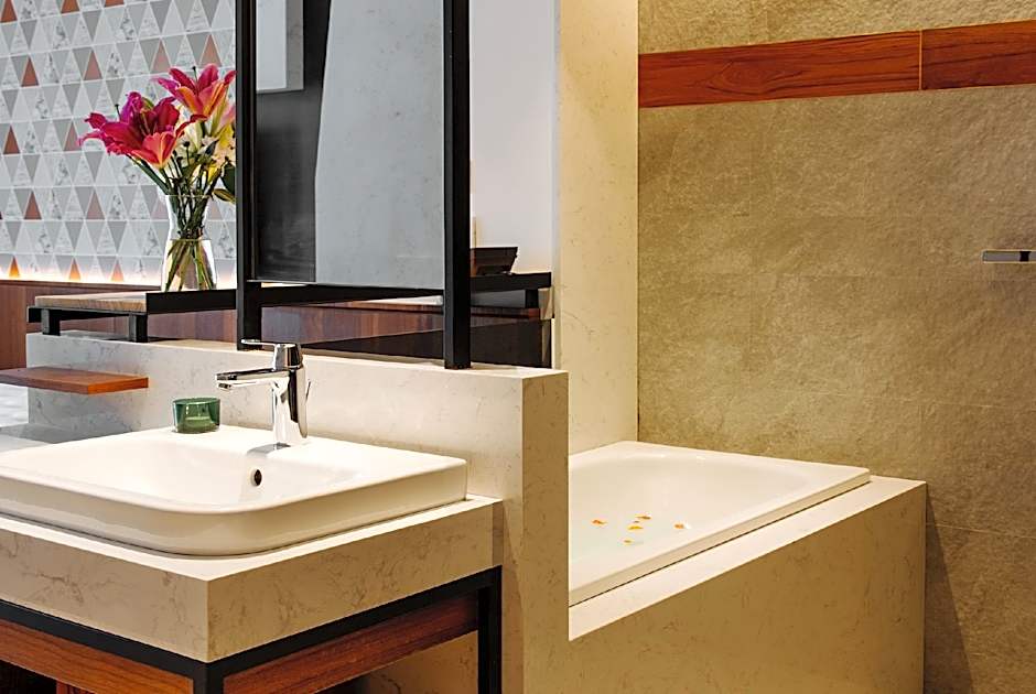 CHECK inn Taichung Zhongshan