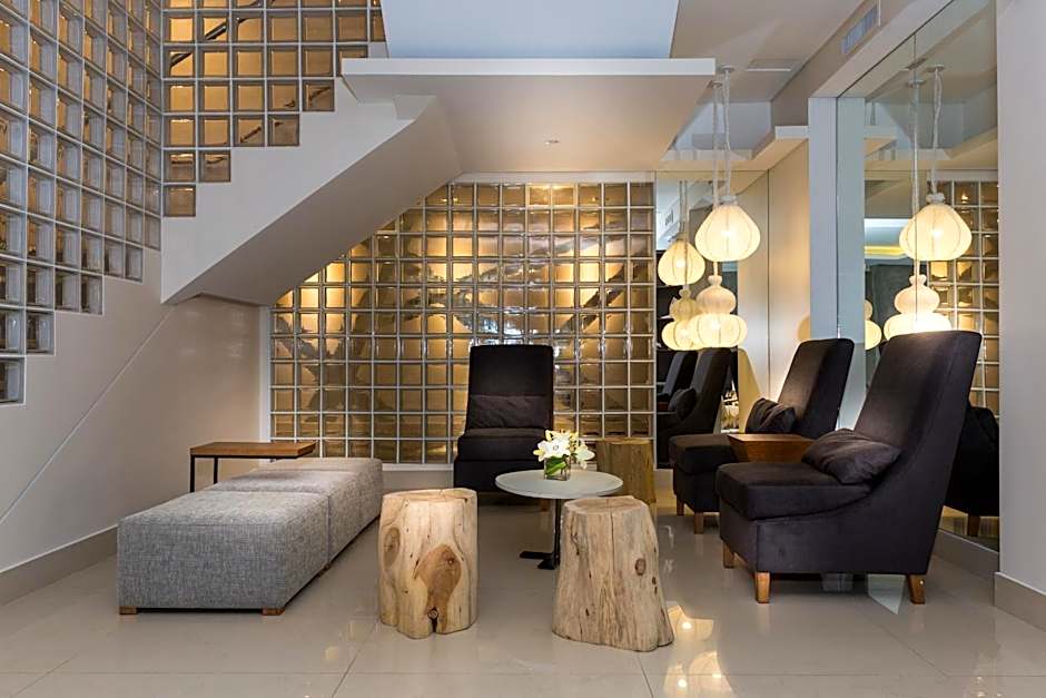 Howard Johnson Plaza Buenos Aires