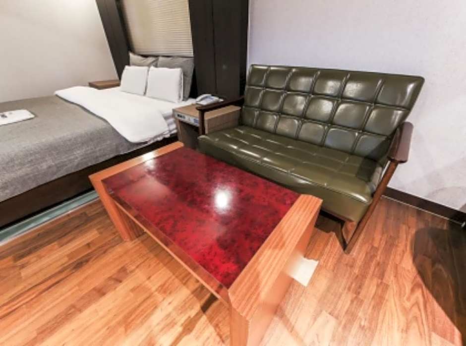 Mate Hotel