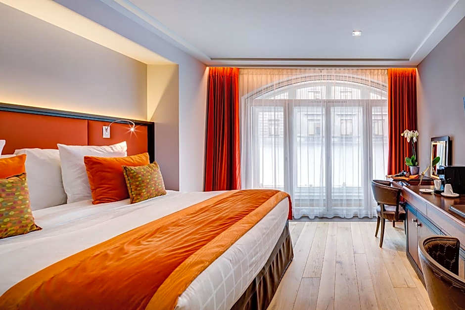Hotel Bristol