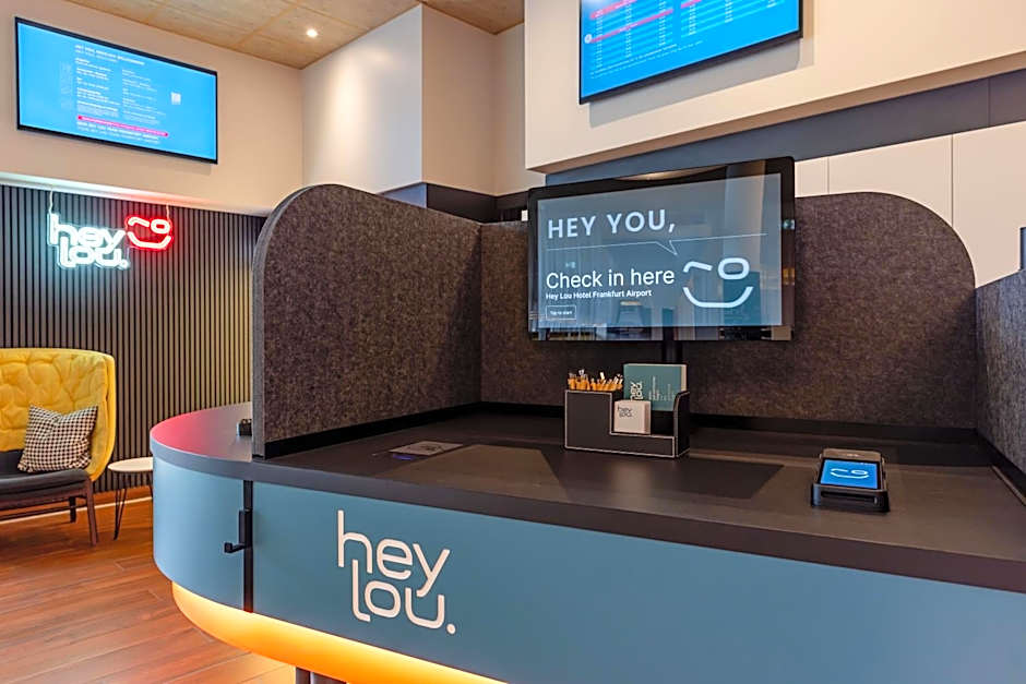 Hey Lou Hotel Frankfurt Airport