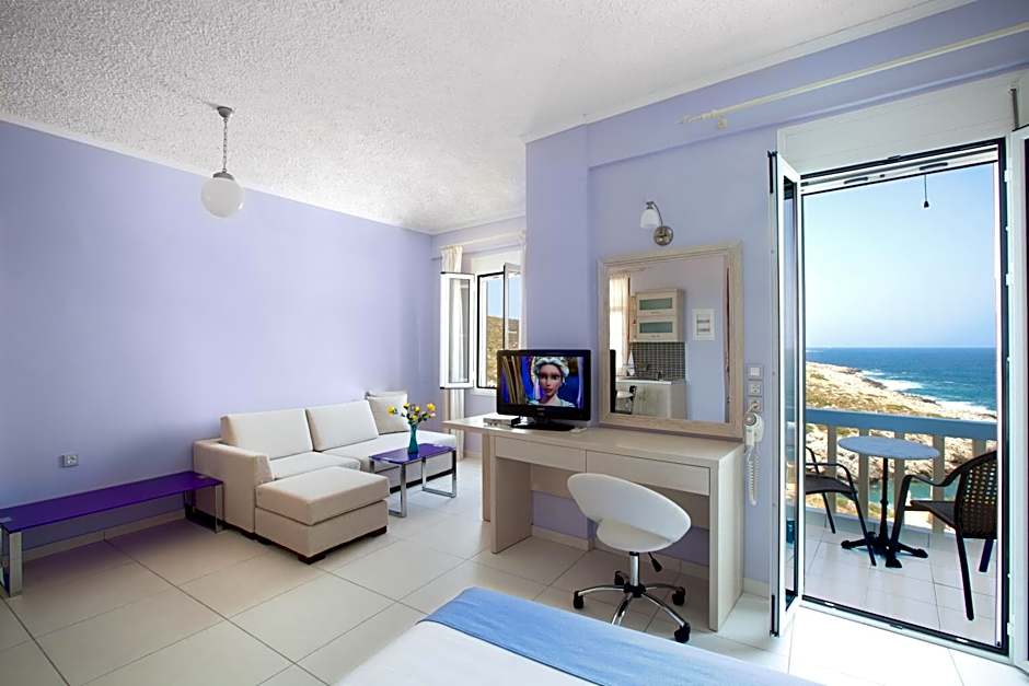 Giorgi's Blue Apartments