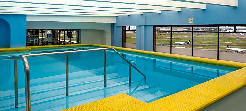 Camino Real Aeropuerto