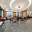 Holiday Inn Express Chongqing Guanyinqiao By IHG