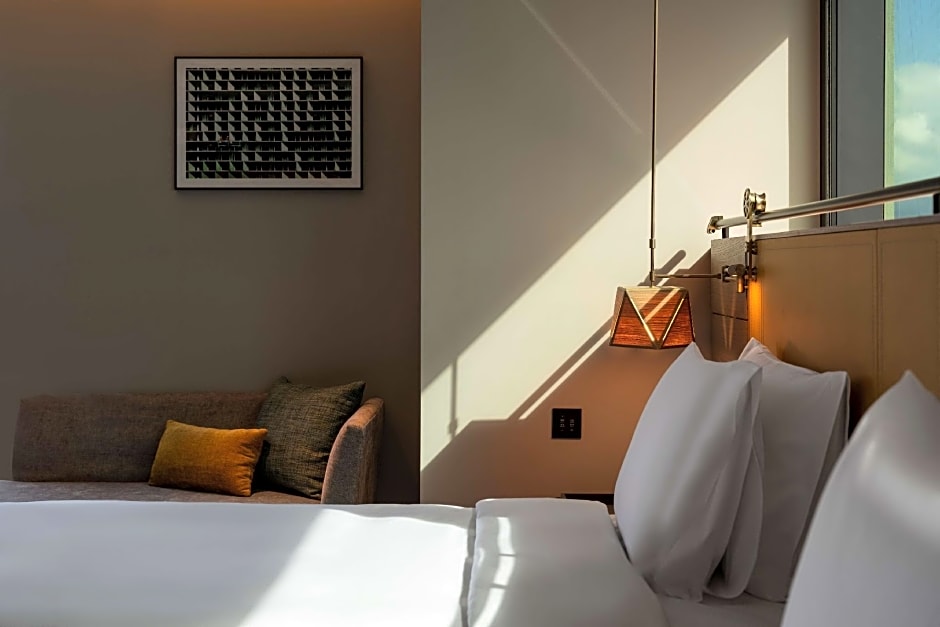 Hotel Resonance Taipei, Tapestry Collection by Hilton