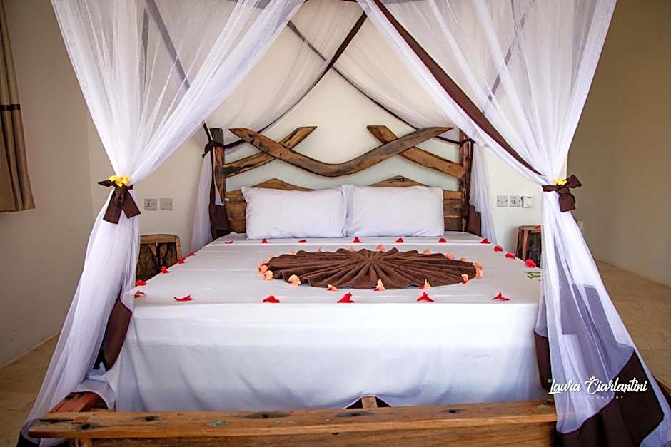 Uroa Zanzibar Vera Beach Hotel by Moonshine