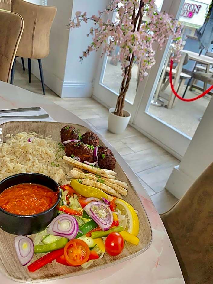 The Royal Hotel - Clacton On Sea