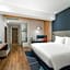Holiday Inn Express Yinchuan Downtown, an IHG hotel