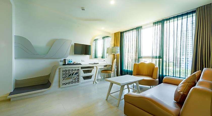 Le Tada Parkview Hotel