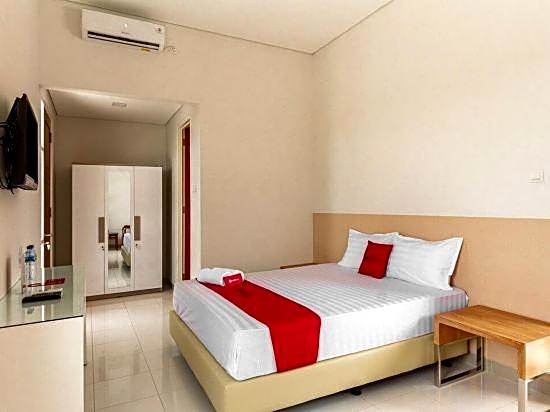 RedDoorz Syariah @ Kebraon