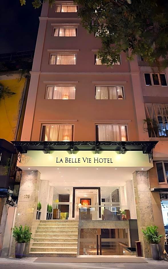 Le Jardin Hotel Haute Couture 