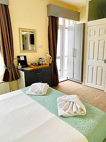 Double Side Sea View Balcony Room