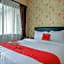 RedDoorz @ Jalan Majapahit Semarang