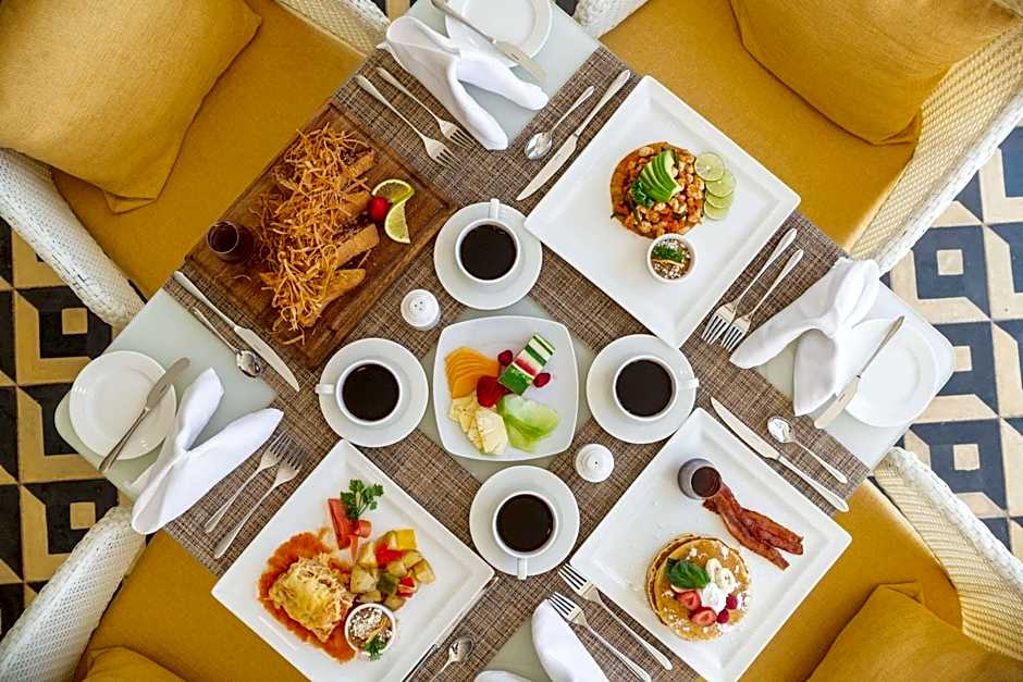 DoubleTree by Hilton Mazatlan