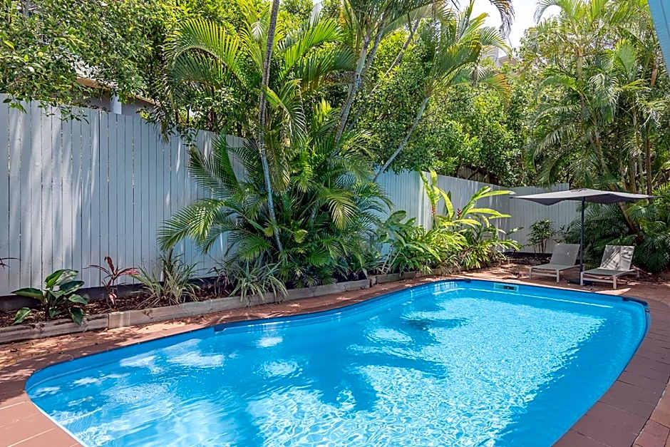 Andari Holiday Apartments