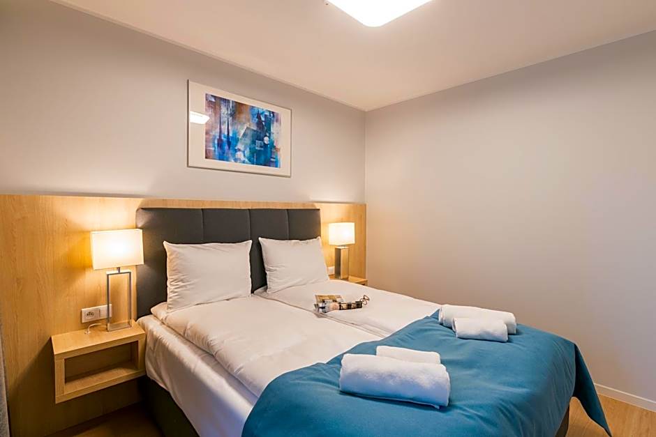 Q17 Apartments Rynek