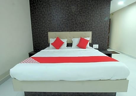 Staymaker Regal Residency