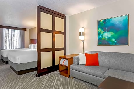 Queen Room with Two Queen Beds and Sofa Bed