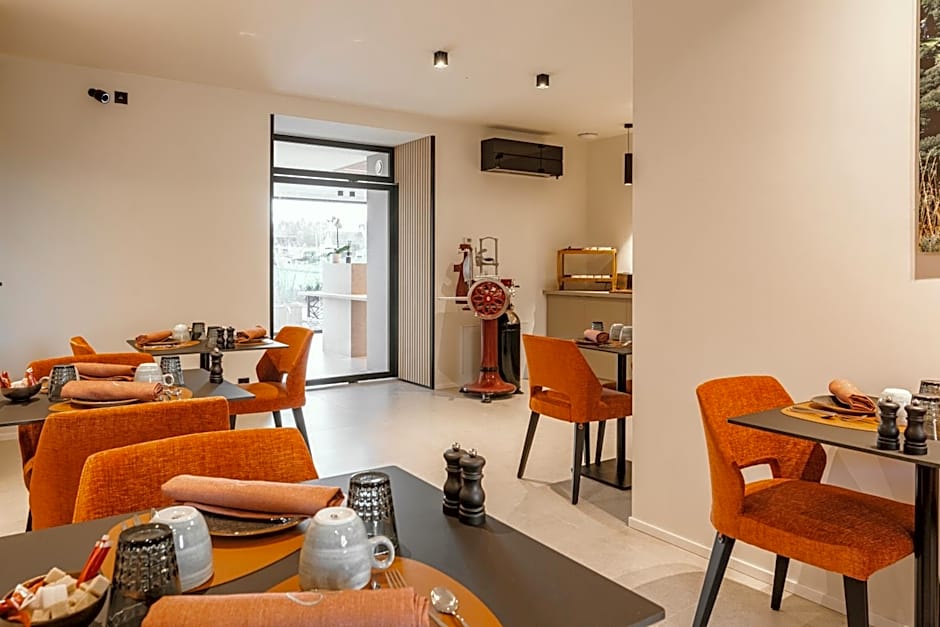 CC Nomie Hôtel Restaurant