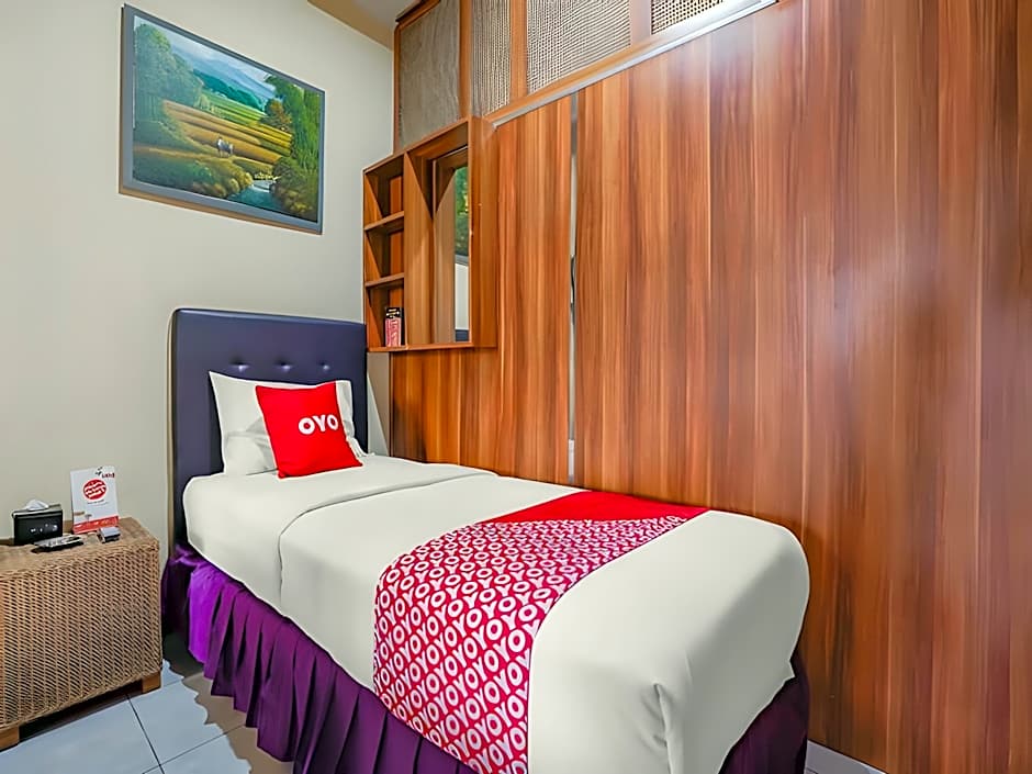 Hotel Salon Fora & Longhill Cafe Fora