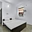 Goroomgo Shiv Ganga Guest House - Near Kashi Vishwanath Temple