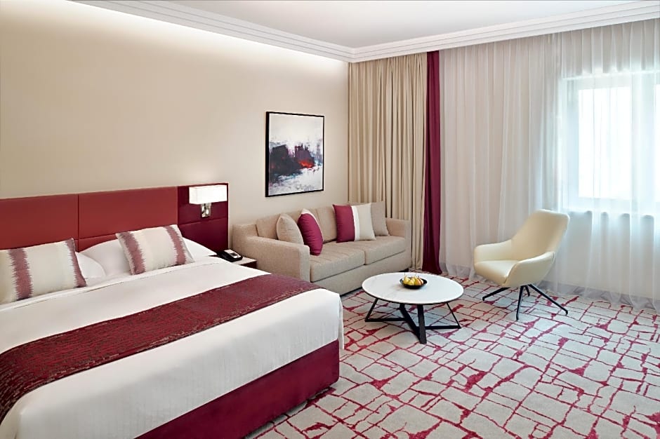 Movenpick Hotel and Apartments Bur Dubai