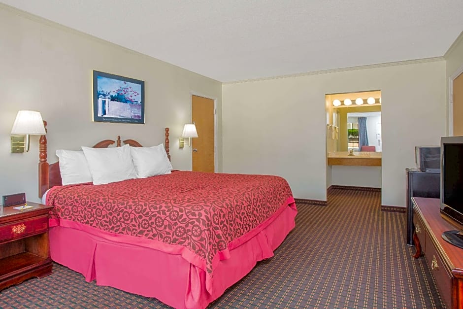 Days Inn by Wyndham Milledgeville