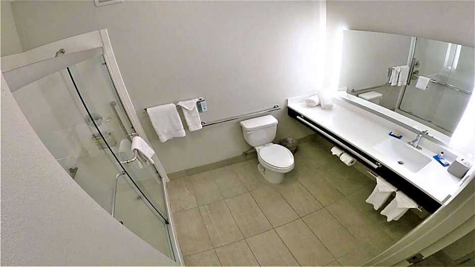 Holiday Inn Express & Suites Hood River by IHG