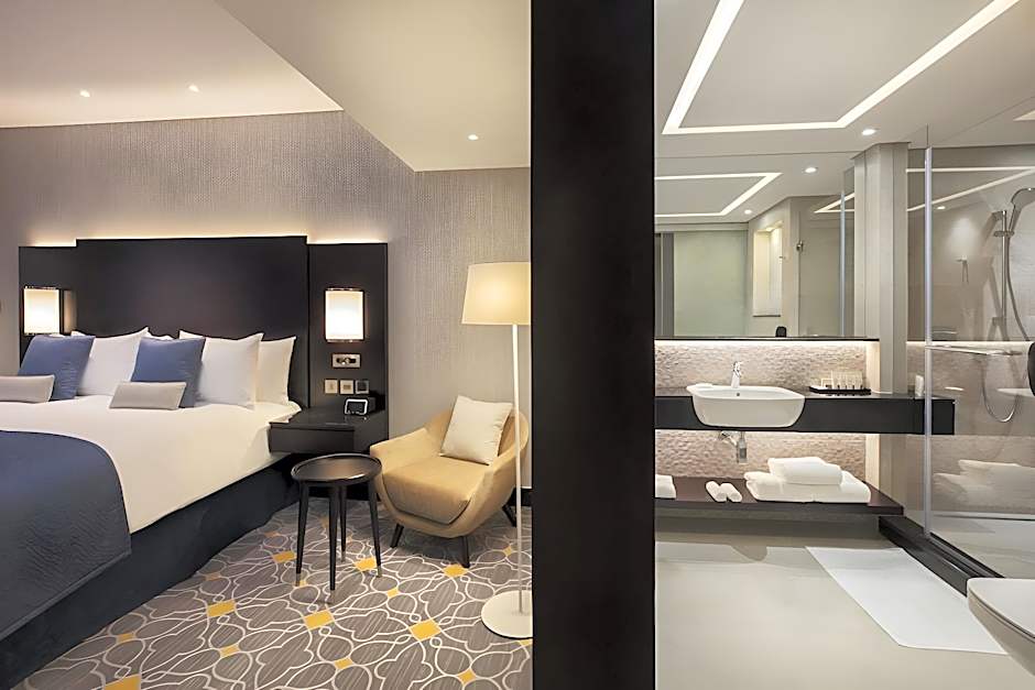 Crowne Plaza Bahrain By IHG
