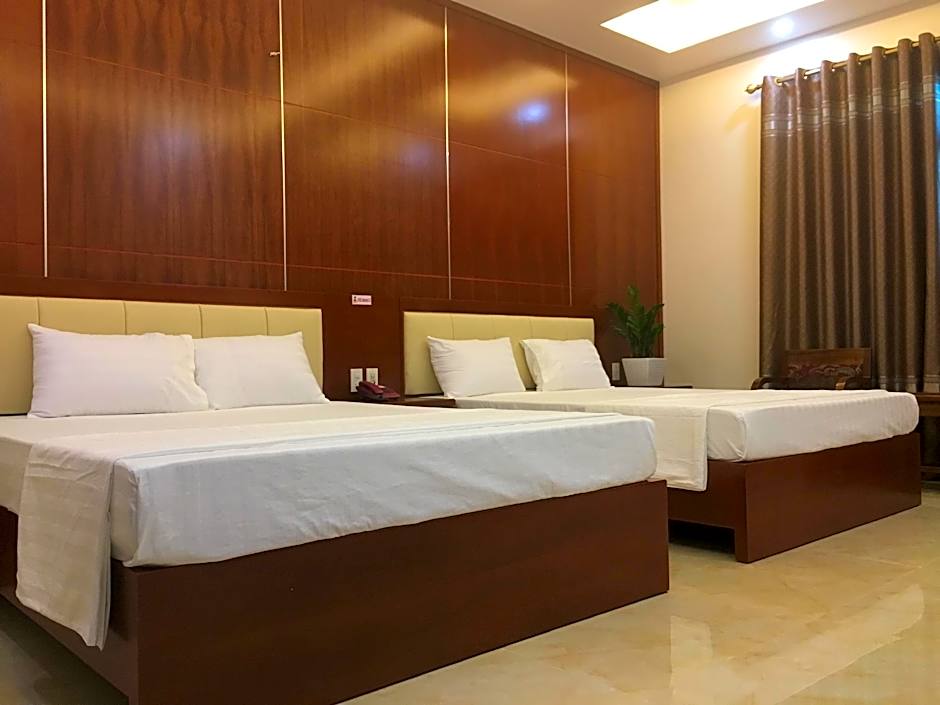 Binh Minh Riverside Hotel