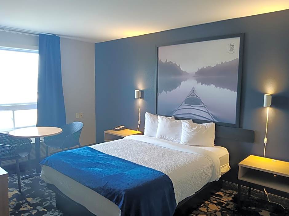 Super 8 by Wyndham St-Jerome