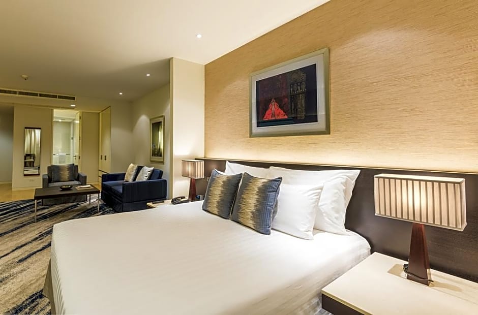 Emporium Suites By Chatrium