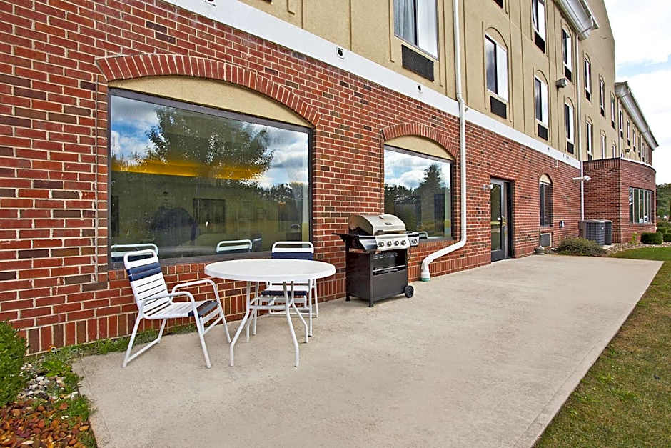 Holiday Inn Express Hotel & Suites Goshen By IHG
