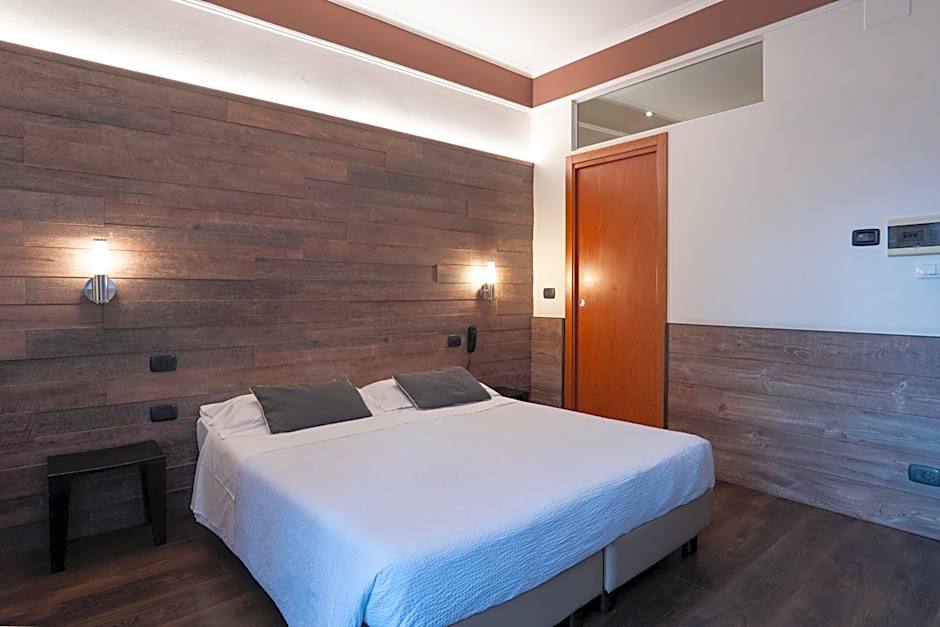 Hotel Italia
