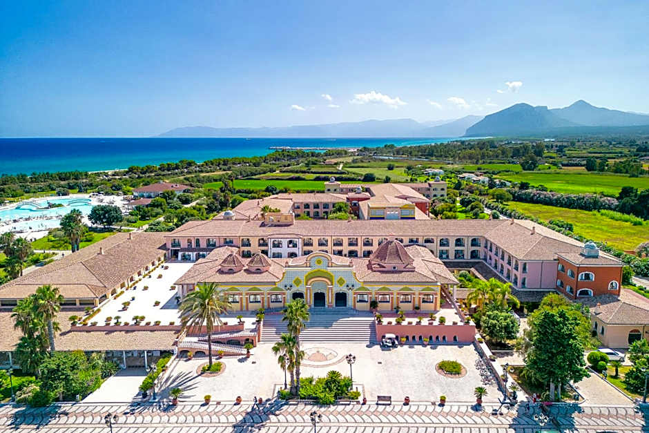 Club Hotel Marina Beach