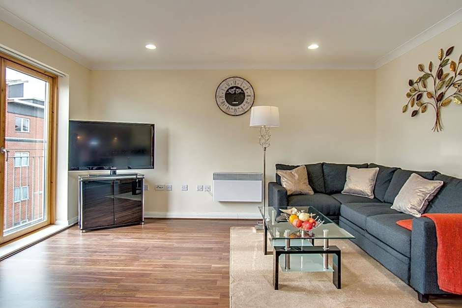 Mica Point City Centre Apartment