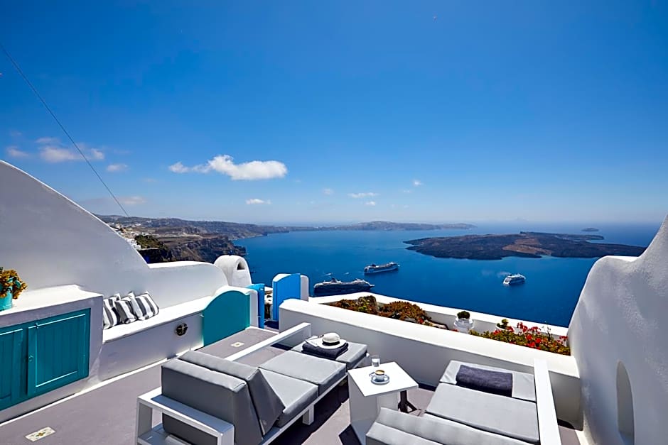 Dreams Luxury Suites