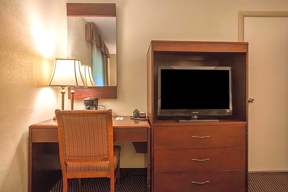 Econo Lodge Manchester Center