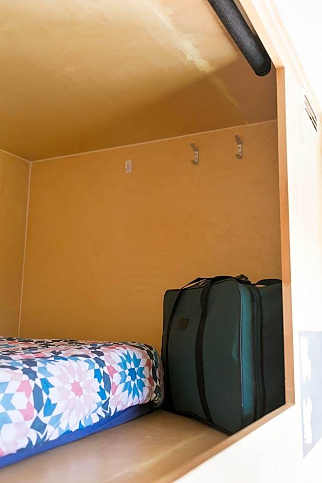 Finlay Jack's Backpackers