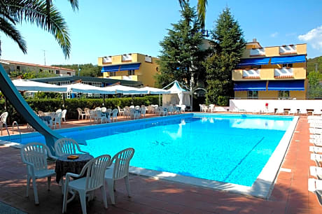 Hotel Seven Residence