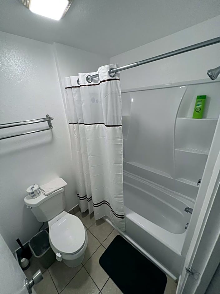 Bposhtels Anaheim