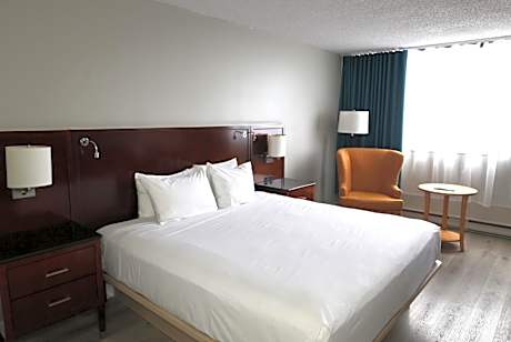 Distinction King Room