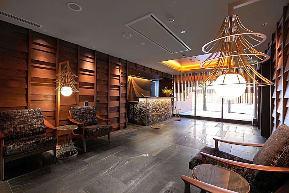 Minn Kanazawa