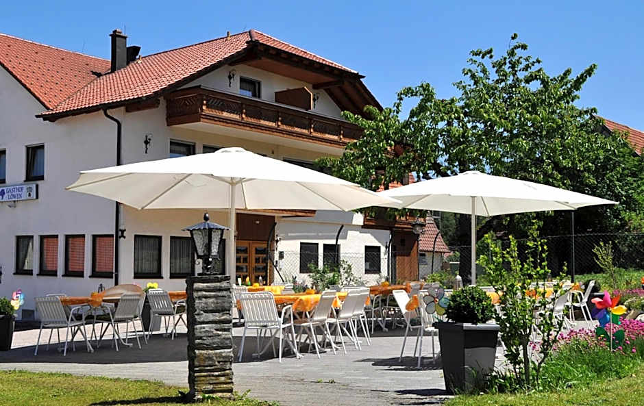 Gasthof-Hotel-Löwen