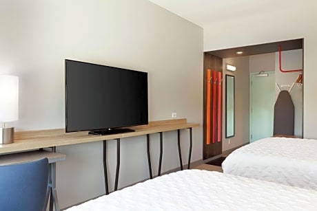 Queen Room with Two Queen Beds
