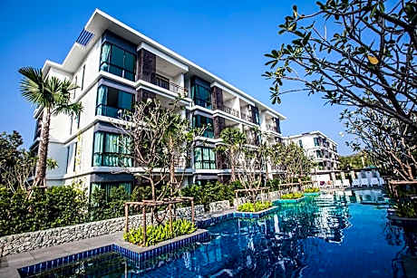 The Title Beach Front