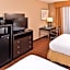 Holiday Inn Express Breezewood By IHG